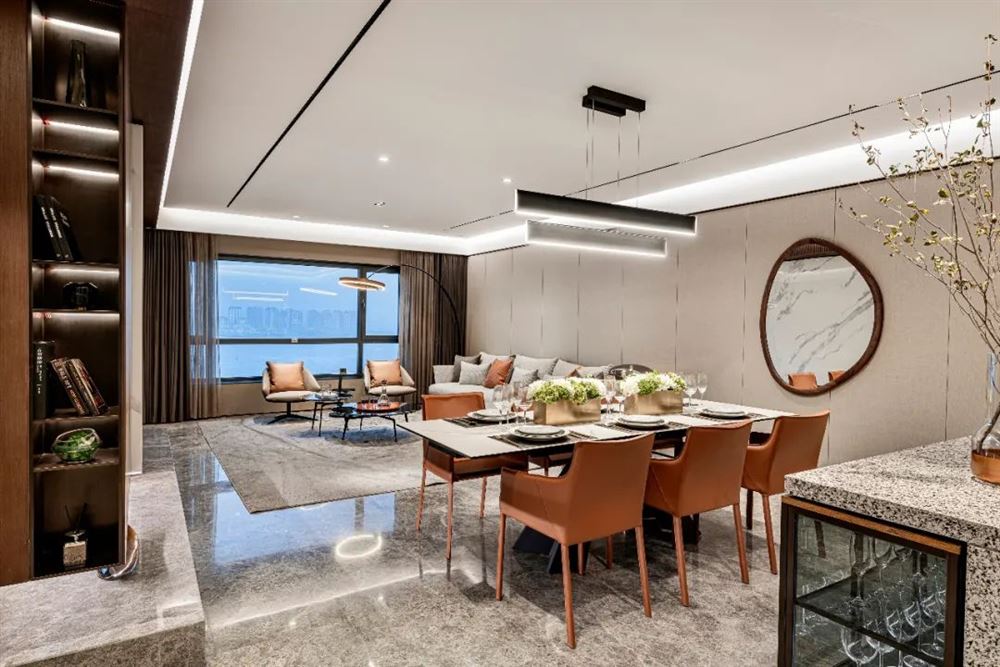 佛山市佛奧灣現(xiàn)代簡約風格四居室裝修案例