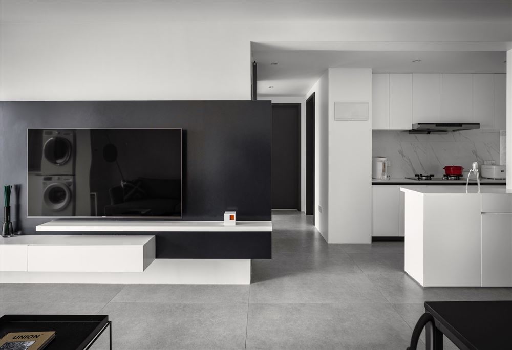 廣州市恒創(chuàng)恒?；▓@現(xiàn)代簡(jiǎn)約風(fēng)格三居室裝修案例