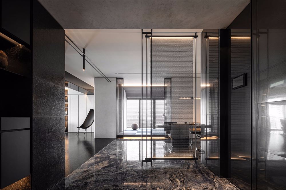 廣州市凱旋新世界現(xiàn)代簡(jiǎn)約風(fēng)格別墅裝修案例