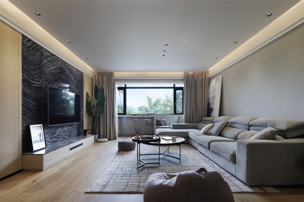 佛山市越秀御湖臺現代風格三居室裝修案例