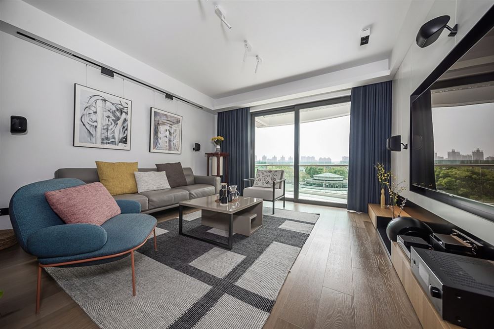 江門市星海灣華庭現(xiàn)代簡約風格三居室裝修案例