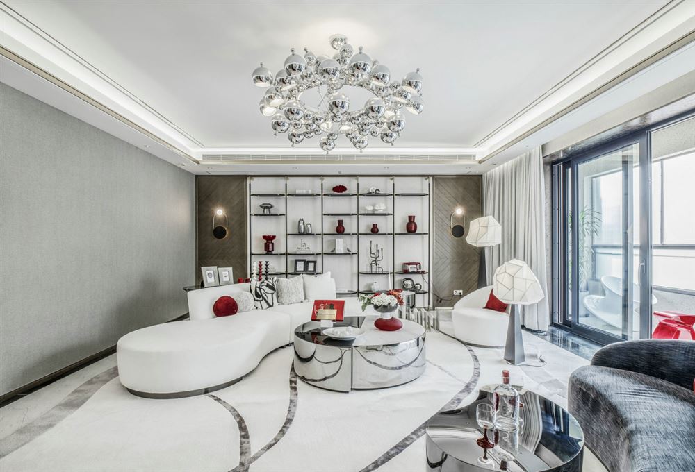 江門市潮連聚龍新村輕奢風格三居室裝修案例