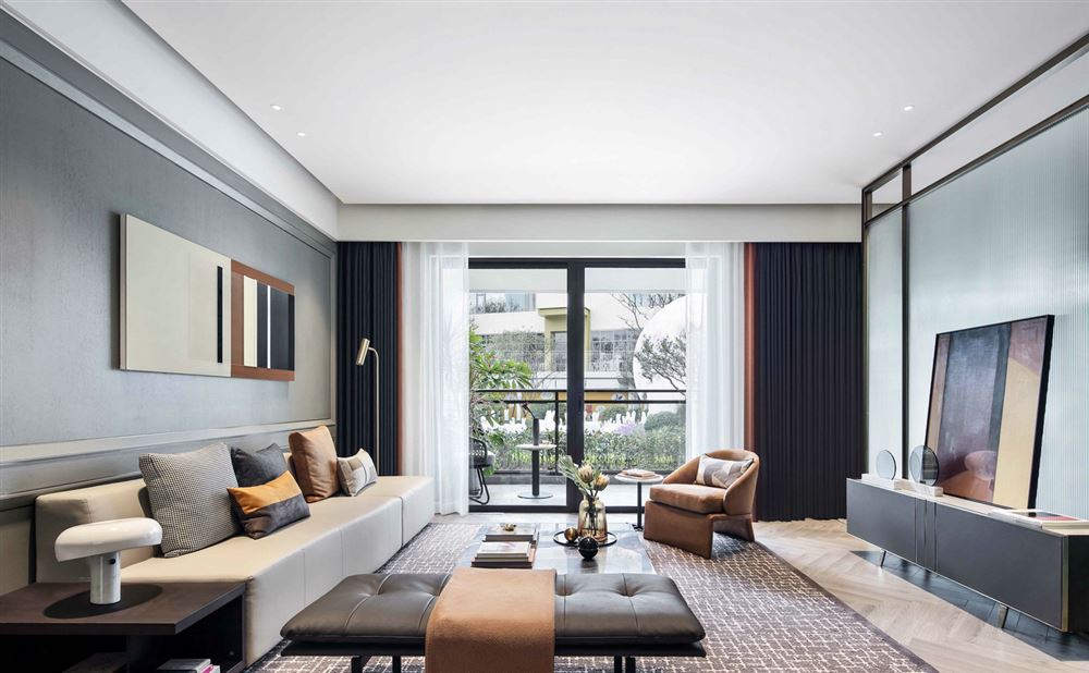 佛山市綠城&middot;桂語蘭庭輕奢風(fēng)格四居室裝修案例