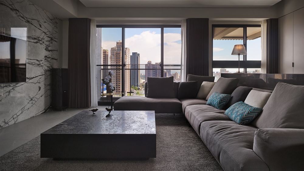 佛山市碧桂園&middot;嶺南盛世輕奢風格三居室裝修案例