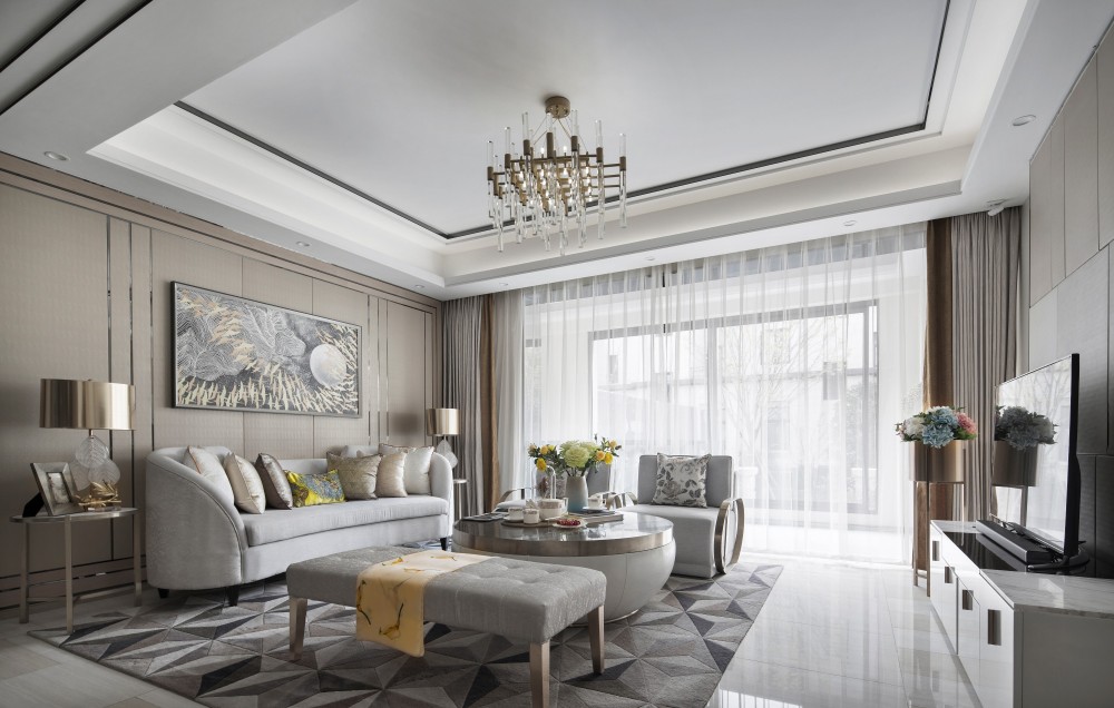 廣州市云東小區輕奢風格四居室裝修案例