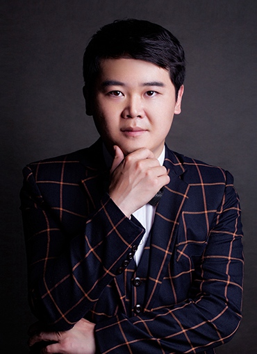 張?zhí)?></a>
                                          </div>
                                          <div   id=